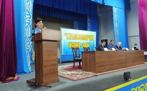ТҮРКІСТАН ОБЛЫСЫ: «ЖАСӨСПІРІМ ЖӘНЕ ЗАҢ» ТАҚЫРЫБЫНДА КЕЗДЕСУ ӨТТІ