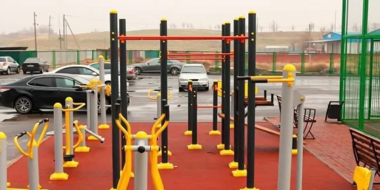 ШЫМКЕНТ: Еңбекші ауданында 35 көпқабатты тұрғын үйдің ауласы абаттандырылып жатыр