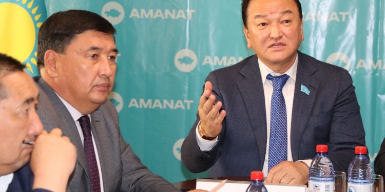 ПАРТИЯ ТӨРАҒАСЫНЫҢ ҚОҒАМДЫҚ ҚАБЫЛДАУЫ ӨТТІ