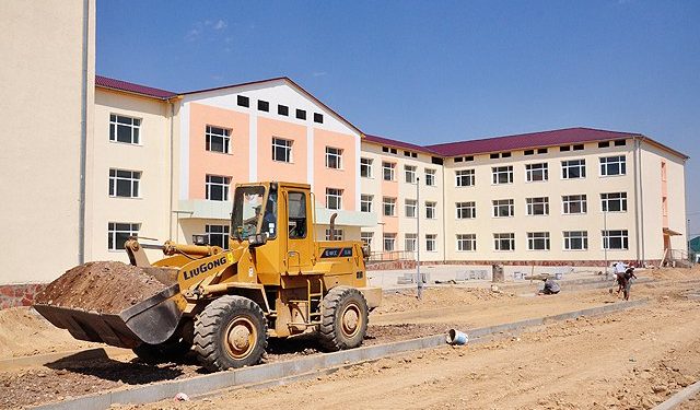 ТҮРКІСТАН: САРЫАҒАШТА БІЛІМ ҰЯЛАРЫ ИНВЕСТОР ТАРТУ АРҚЫЛЫ ҚҰРЫЛЫС ЖҰМЫСТАРЫН ЖҮРГІЗУ ҚОЛҒА АЛЫНДЫ