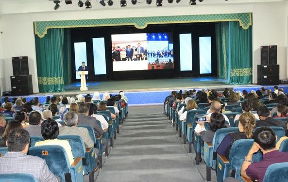 САЙРАМ: «ЖАСӨСПІРІМ ЖӘНЕ ЗАҢ» ТАҚЫРЫБЫНДА АТА-АНАЛАРМЕН АРНАЙЫ КЕЗДЕСУ ӨТТІ