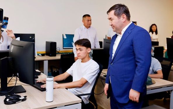 М.ӘЙТЕНОВ: ӘР АУДАНҒА ОҚУШЫЛАР САРАЙЫ МЕН СПОРТ КЕШЕНІ САЛЫНАДЫ