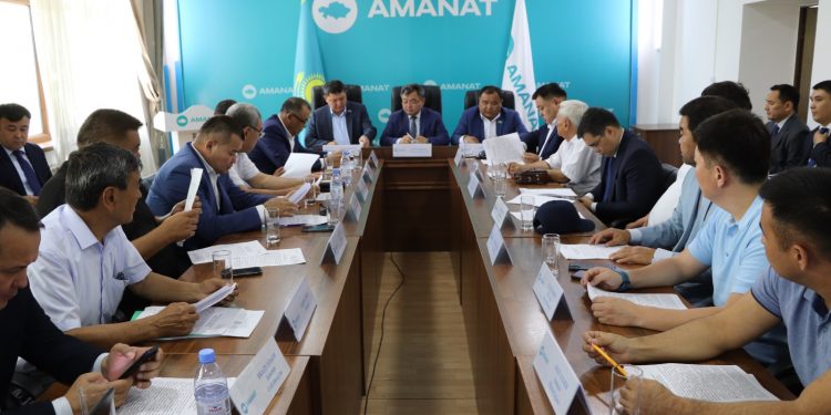 КЕҢЕСТЕРДІҢ БІРЛЕСКЕН МӘЖІЛІСІ ӨТТІ