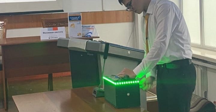 Шымкенттік студент механикалық энергияны электр қуатына айналдыратын құрылғы жасады