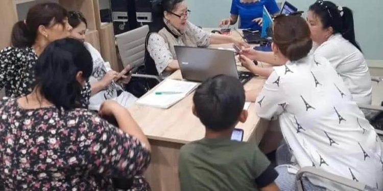 Шымкентте 200-ден астам көпбалалы ана жеке кәсіппен айналысып жүр