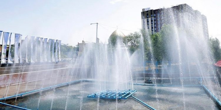 Шымкентте 35 субұрқақ іске қосылды