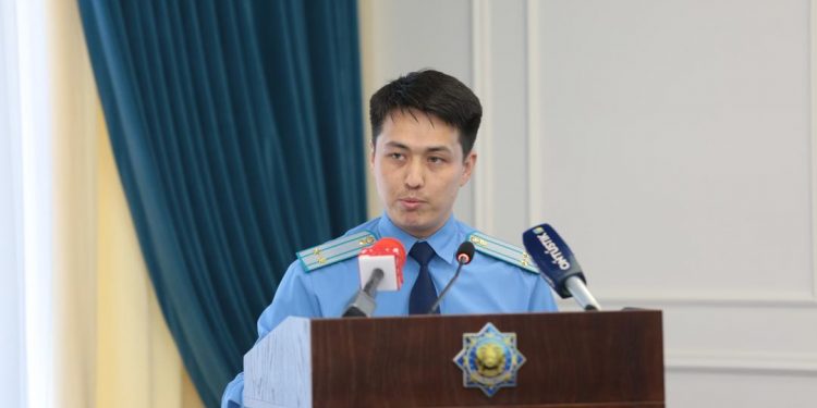 Түркістан облысының прокуроры ірі кәсіпкерлермен кездесті