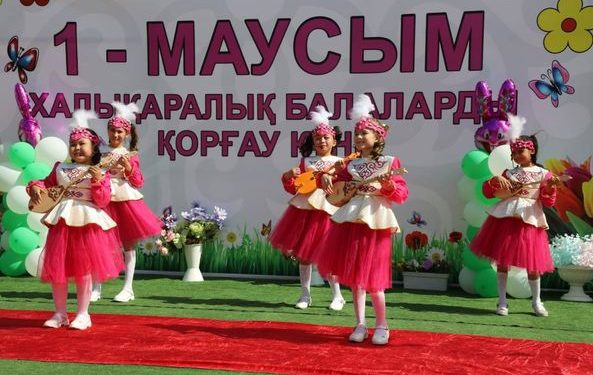 Түркістан облысы: «БАҚЫТТЫ БАЛАЛЫҚ ШАҚ» АТТЫ МЕРЕКЕЛІК ІС-ШАРА