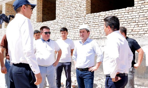 Шымкент: Бозарықтағы 49 көпқабатты тұрғын үйге инженерлік желілер тартылып жатыр