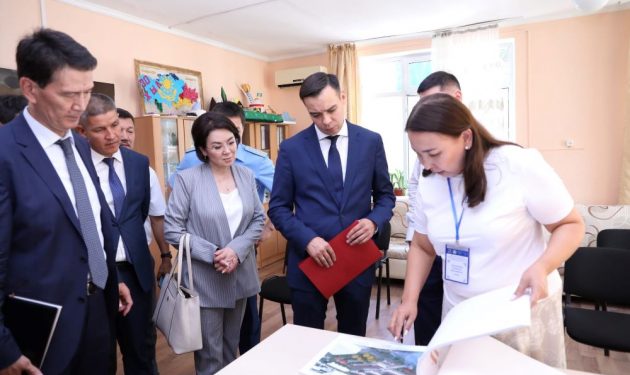 Шымкент: ҚР адам құқықтары жөніндегі уәкіл әлеуметтік оңалту орталығында болды