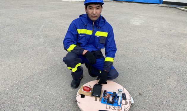 Созақтан шыққан өнертапқыш Бағдаттың үш тілде тыңдауға болатын дыбыстық ескерту қондырғысы көптің қызығушылығын туғызды