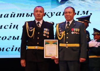 Шымкентте сержанттар құрамы марапатталды