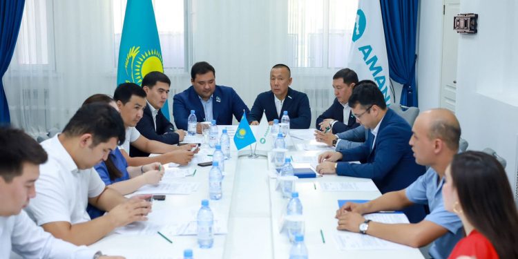 «AMANAT» партиясы Шымкент қалалық филиалы жанындағы Жастарды қолдау кеңесінің кезекті отырысы өтті