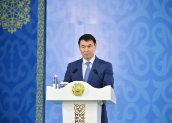 ДАРХАН САТЫБАЛДЫ САЙРАМ АУДАНЫНЫҢ ӨЗЕКТІ МӘСЕЛЕЛЕРІН ХАЛЫҚПЕН БІРГЕ ТАЛҚЫЛАДЫ