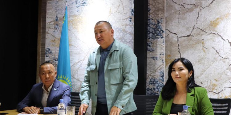 «ОҢТҮСТІК-ТЕКСТИЛЬ » БАСТАУЫШ ПАРТИЯ ҰЙЫМЫНЫҢ ЖИНАЛЫСЫ ӨТТІ