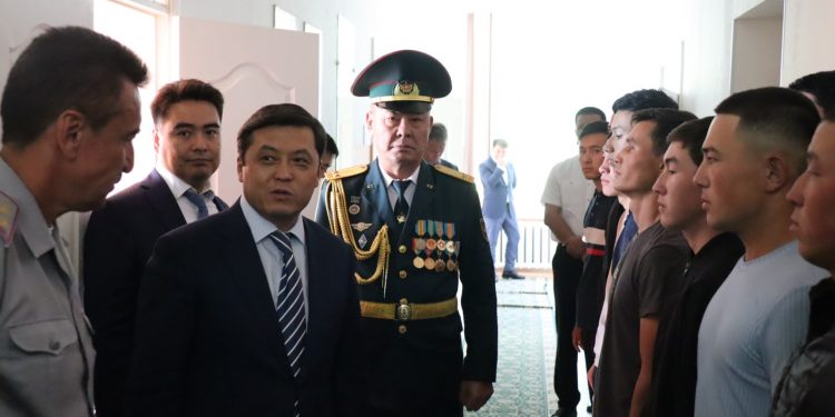 Түркістан облысында күзгі әскерге шақыру науқаны басталды