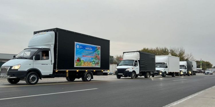 АЛМАТЫ ҚАЛАСЫНА ТҮРКІСТАН ӨҢІРІНЕН 400 ТОННАДАН АСТАМ ӨНІМ ЖӨНЕЛТІЛДІ