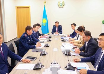 ТҮРКІСТАНДА КӘМЕЛЕТКЕ ТОЛМАҒАНДАРДЫҢ ҚҰҚЫҚТАРЫН ҚОРҒАУ ЖӨНІНДЕГІ КОМИССИЯНЫҢ КЕЗЕКТІ ОТЫРЫСЫ ӨТТІ