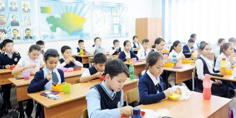 Түлкібас ауданында балабақша тәрбиешілерінің педагогикалық оқуы өтті