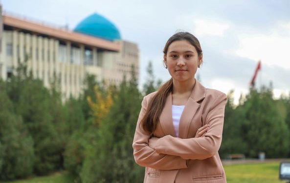 ТҮРКІСТАН ОБЛЫСЫ: ҚОС БІРДЕЙ СТУДЕНТІМІЗ НҰРСҰЛТАН НАЗАРБАЕВ ҚОРЫНЫҢ СТИПЕНДИАТЫ АТАНДЫ