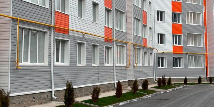 ШЫМКЕНТТЕ 900-ГЕ ЖУЫҚ ЖАС БАСПАНАЛЫ БОЛДЫ