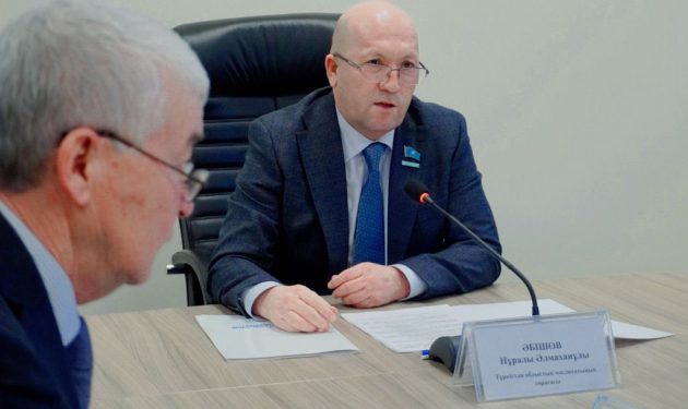 Облыстық мәслихатта мақта және егін шаруашылығындағы қордаланған өзекті мәселелер талқыланды