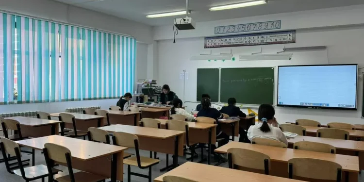 Ақтөбеде бүгін 50 мыңға жуық оқушы сабаққа бармаған