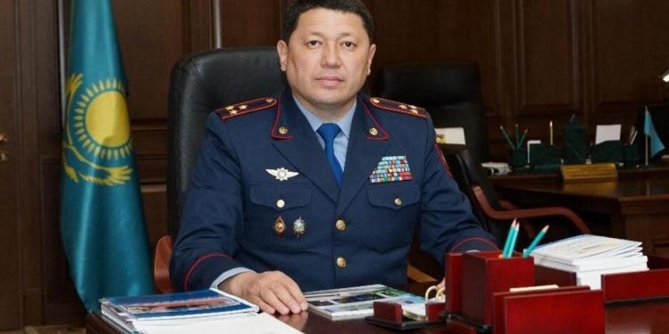 Ержан Сәденов Ішкі істер министрі болып тағайындалды
