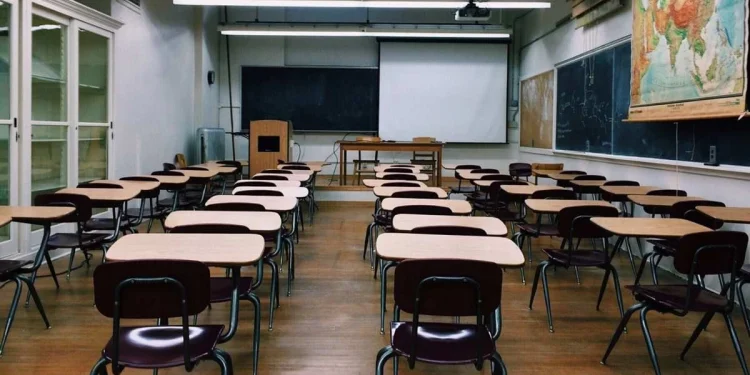 Қарағанды облысында мектептегі терроризм туралы хабарлама таратқан 13 жастағы жасөспірім екені анықталды