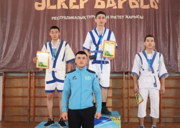 Шымкентте әскери қызметшілер бөлім командирінің кубогын сарапқа салды