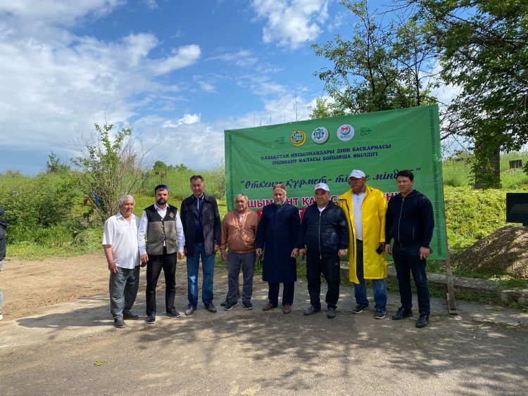 ШЫМКЕНТТЕ “ӨТКЕНГЕ ҚҰРМЕТ — БҮГІНГІ МІНДЕТ” ТАЗАЛЫҚ АКЦИЯСЫ ӨТТІ