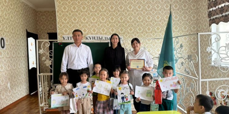 «Әке- асқар тау», «Ана- өмірдің бастауы»