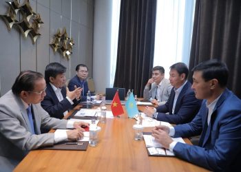 ДАРХАН САТЫБАЛДЫ SOVICO GROUP БАСҚАРМА ТӨРАҒАСЫМЕН КЕЗДЕСТІ