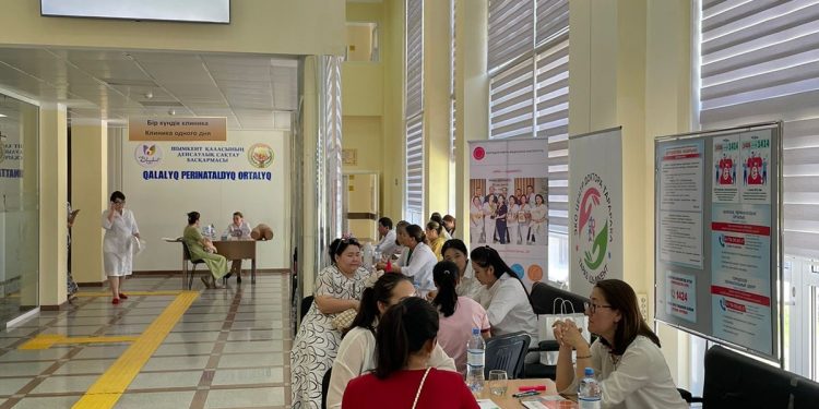 «Отбасын жоспарлау» тақырыбында Ашық есік күні жалғасын тапты