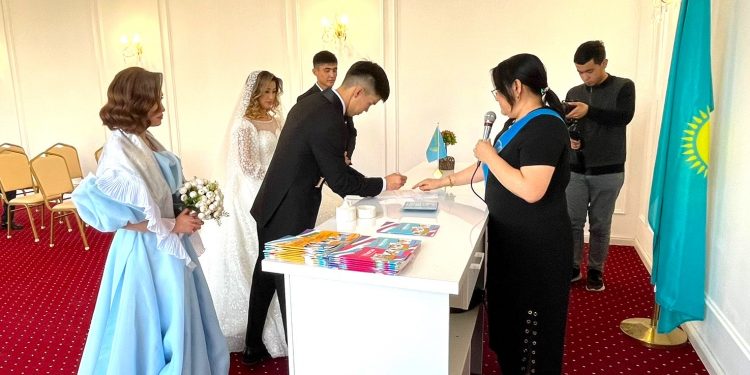 Шымкентте жаңа неке қию залы ашылды