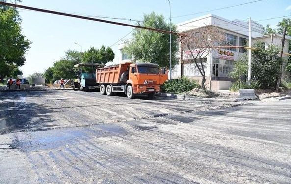 ШАҺАРДА ЖОЛ ҚҰРЫЛЫСЫ ҚАРҚЫН АЛҒАН