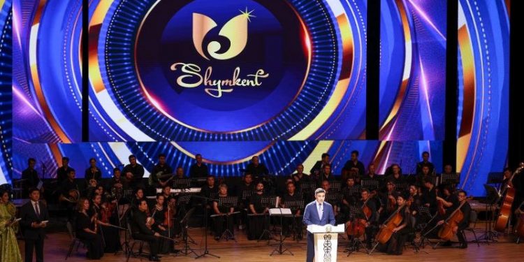ШЫМКЕНТТЕ ҚАЛА КҮНІНЕ АРНАЛҒАН МЕРЕКЕЛІК ІС-ШАРА ӨТТІ