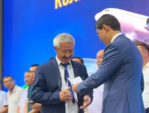 Шымкентте көлік саласы қызметкерлеріне құрмет көрсетілді
