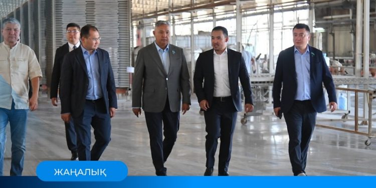 «АҚ ЖОЛ» ПАРТИЯСЫНЫҢ ТӨРАҒАСЫ ІС-САПАРМЕН ШЫМКЕНТТЕ