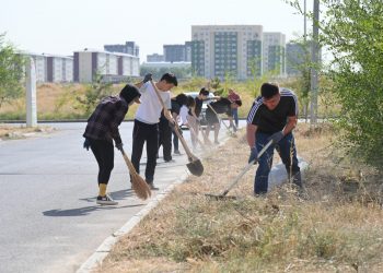 В ШЫМКЕНТЕ ПРОШЛА ЭКОАКЦИЯ В РАМКАХ ПРОГРАММЫ «ТАЗА ҚАЗАҚСТАН»