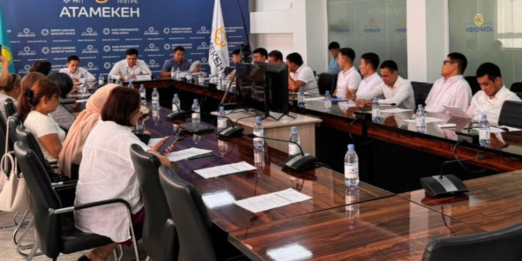 ШЫМКЕНТ: кәсіпкерлер палатасында туризм бойынша семинар өтті