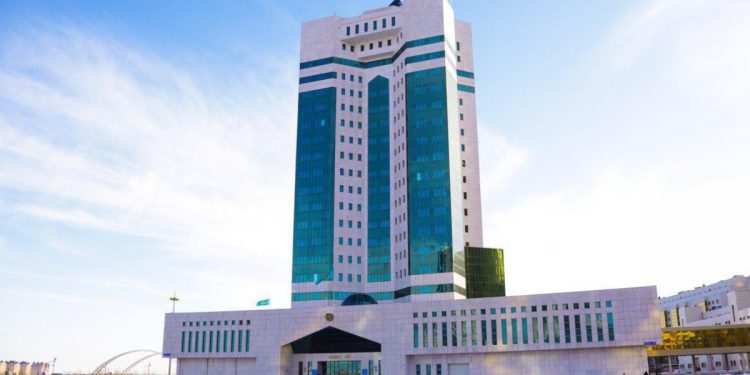 Үкіметте Президенттің цифрландыруды дамыту және құқықтық тәртіпті қамтамасыз ету жөніндегі тапсырмаларын іске асыру жөніндегі шаралар қаралды