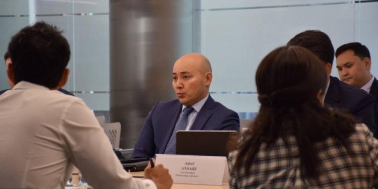 Қазақстан Сыртқы істер министрінің орынбасары Moody’s рейтинг агенттігінің сарапшыларымен кездесті