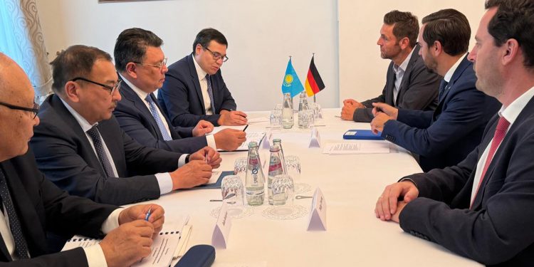 Қазақстан мен Германия білім беру, су ресурстары және ауыл шаруашылығы салаларындағы жаңа жобалар туралы уағдаласты