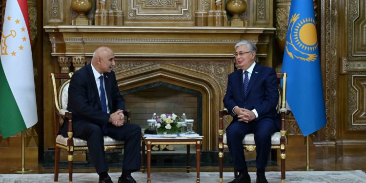 Қасым-Жомарт Тоқаев Махмадтоир Зокирзодамен кездесті