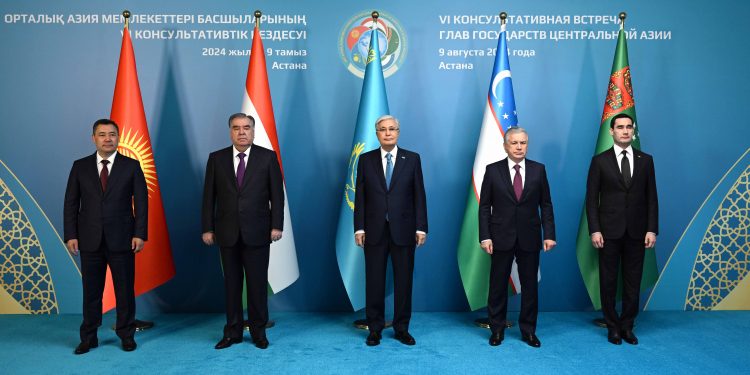 Қасым-Жомарт Тоқаевтың төрағалығымен Орталық Азия мемлекеттері басшыларының VI Консультативтік кездесуі өтті