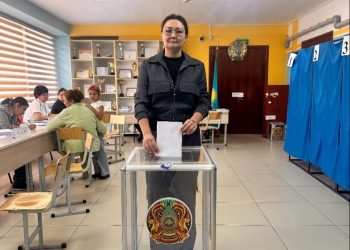 Алия ЮСУПОВА, заслуженный тренер РК по художественной гимнастике:  «Сегодняшний референдум показывает, что в стране царит открытость и гласность»