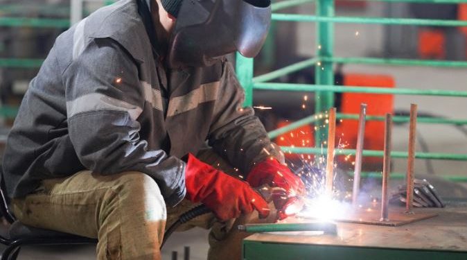 ТҮРКІСТАН: Өнеркәсіп саласында 648,1 млрд. теңгенің өнімі өндірілді