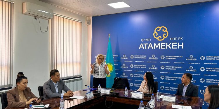 Миландық маман шымкенттік өнімге қызығушылық танытты