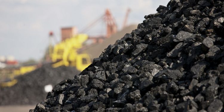 ТҮРКІСТАН ОБЛЫСЫНДА КӨМІРГЕ ДЕГЕН ҚАЖЕТТІЛІК 150 МЫҢ ТОННАҒА АЗАЙҒАН